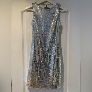 Cache Sequin Dress Sleeveless Silver Shiny Y2K 00’s Size 2 Party Rock Star Sexy